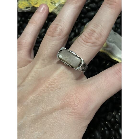 Native Southwest Style Sterling Silver Sandstone Etched Stacker Ring Size 9.5 - Picture 1 of 13